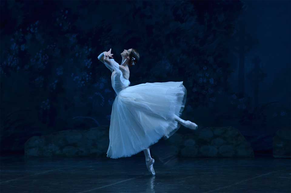 Balletto Accademico di Stato di S. Pietroburgo in "Giselle"