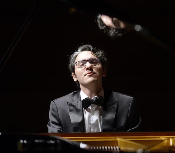 Pianista ALEXANDER GADJIEV